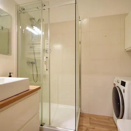 Apartment Pelikan Aqua Sky By Lookap - Basen, Sauna, Prywatny Parking W Garazu! Posen